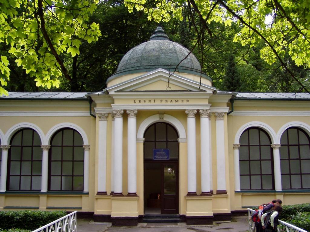 Topapartmany Lesni Mariánské Lázně Dış mekan fotoğraf